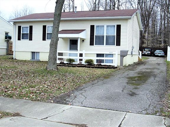 2nd image of 2020 Willowood Dr N