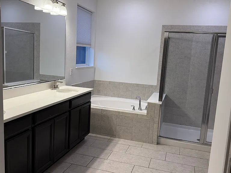 3117 Somerset Park Dr — Photo 15