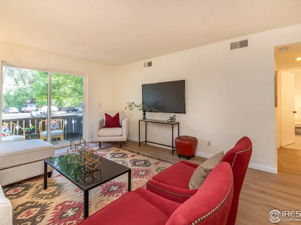 3250 Oneal Cir #J-15, Boulder, CO 80301