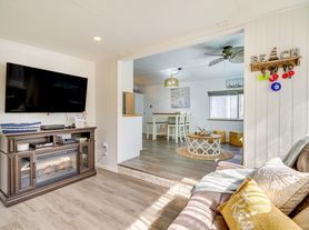 1161 Nettles Blvd, Jensen Beach, FL