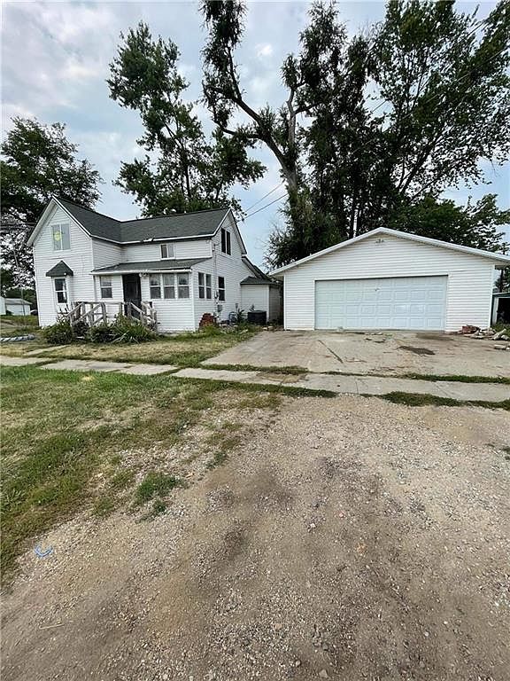 612 S 9th Ave Marshalltown Ia 50158 Mls 634685 Zillow