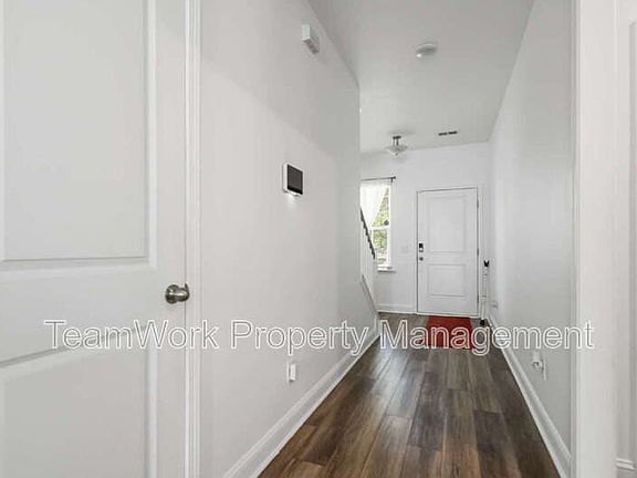 4th image of 254 Gulledge St