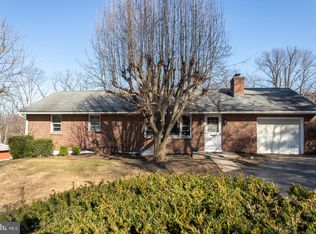 124 Midway Rd, Phoenixville, PA 19460