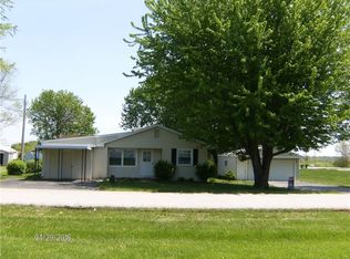 8808 W Dorsey Ct, Knightstown, IN 46148