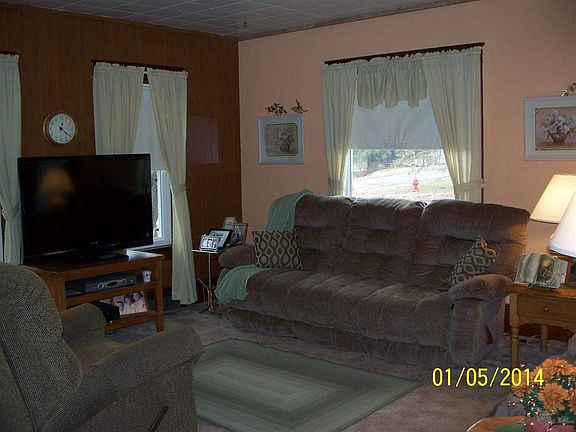 3rd image of 205 E Ash St