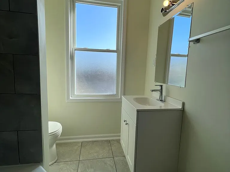 132 Amelia St — Photo 20