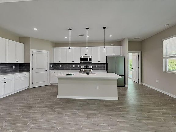 2nd image of 2440 BRONCO LANE