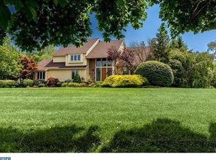 806 Albury Ct, Moorestown, NJ 08057