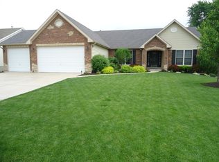 2416 Nalpak Dr, Saint Peters, MO 63376