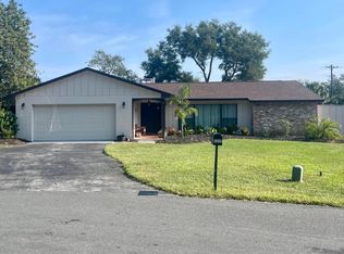 1775 Hannah Dr, Mount Dora, FL 32757