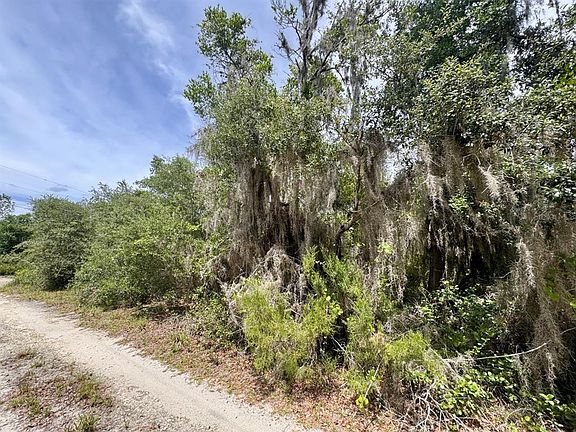 5th image of 8365 NE 306TH COURT LOT 1