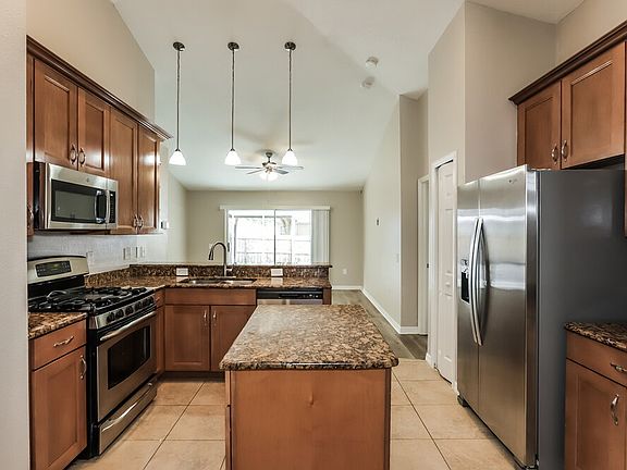 5th image of 606 Sunset Beach Ct
