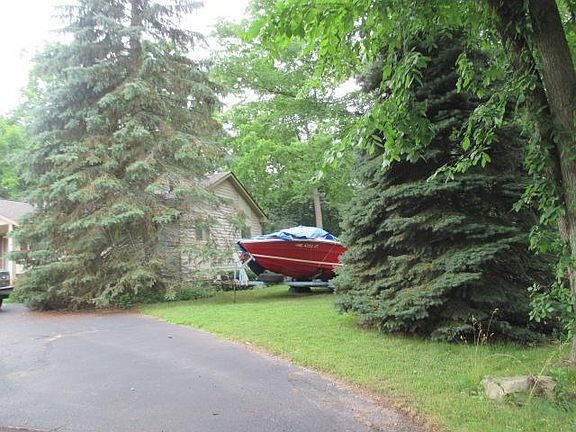 4th image of 3832 Arcadia Dr