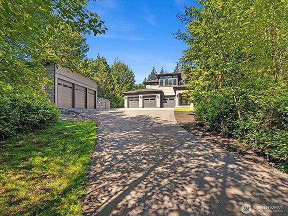 2nd image of 1608 161ST AVE SE