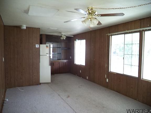 3rd image of 991 Church St