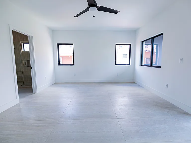 3189 SW 23rd Ter #3189 — Photo 46
