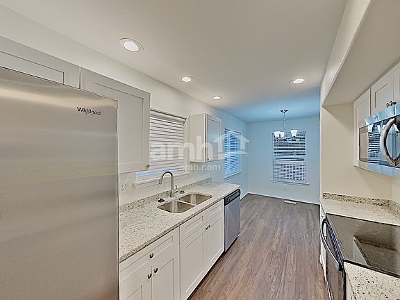 4th image of 9109 160th Street Ct E