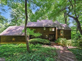 1279 Fawnwood Dr, Lancaster, PA 17601