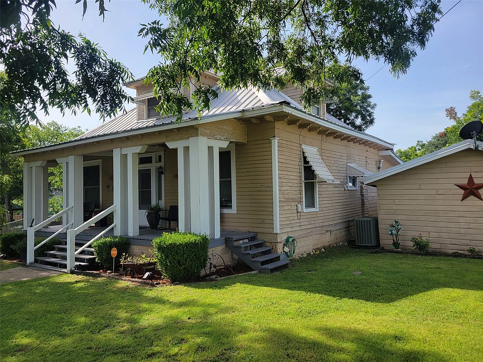 1st image of 706 W Wrights Ave