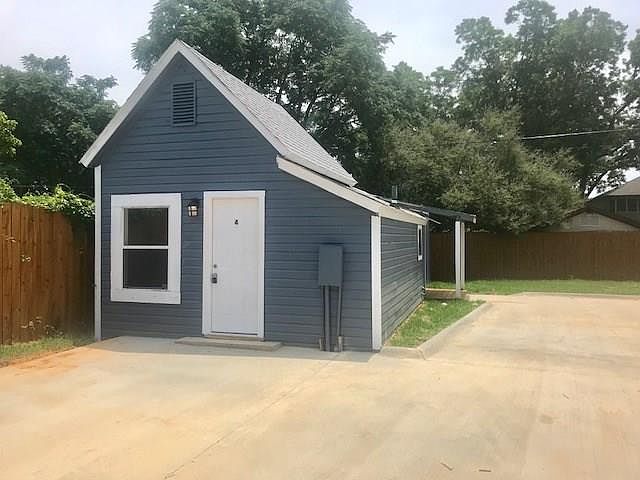 1st image of 4522 Gaston Ave