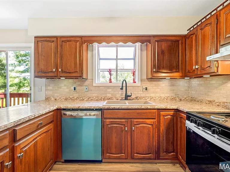 6 Sandwedge Dr — Photo 8