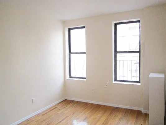 Rented by Bohemia Realty Group | media 12