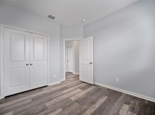 4701 Smokey Quartz Ln, Arlington, TX 76005