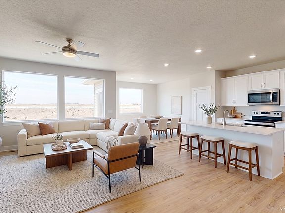 2nd image of 621 Fremont Ave