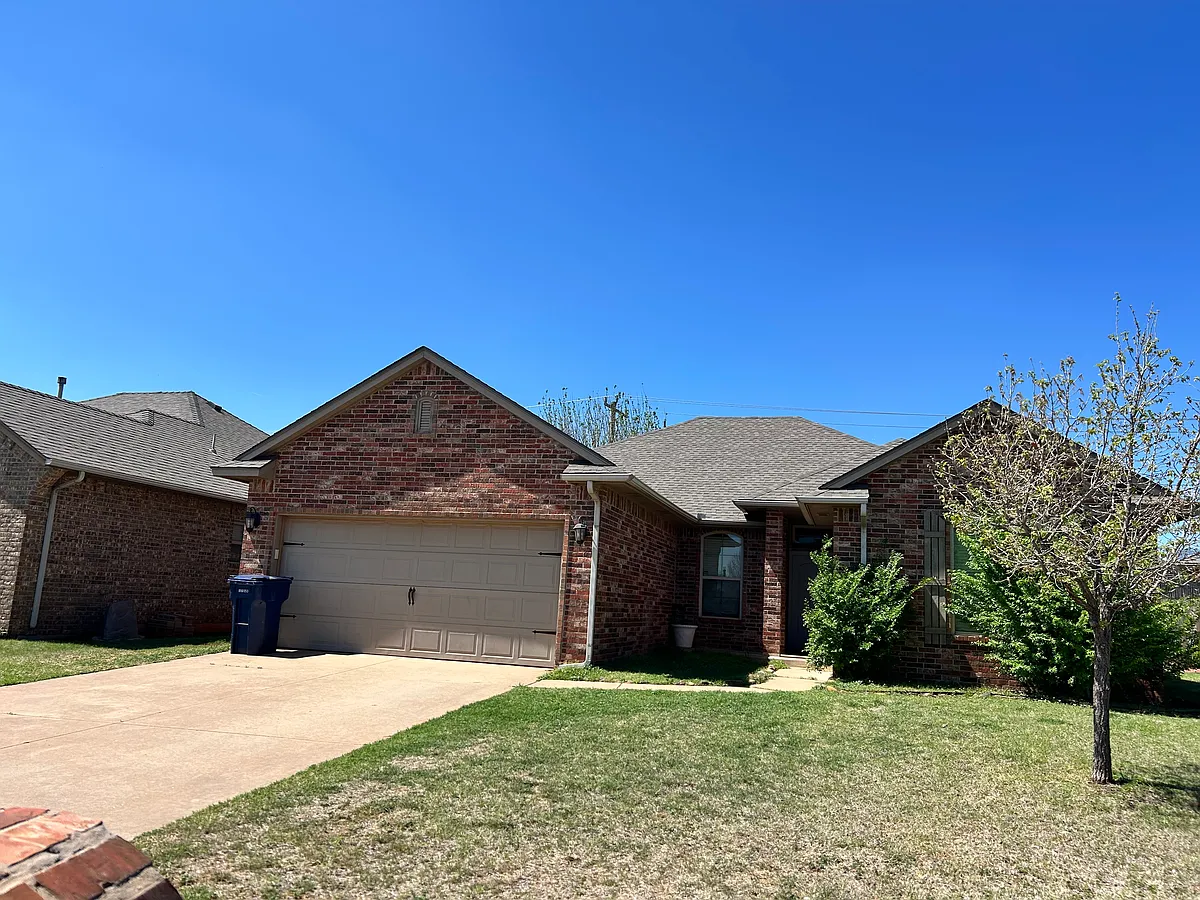 Building Photo - 15949 Sky Run Dr
