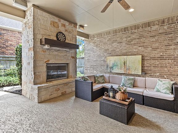 5th image of 4803 Blue Caspian Court