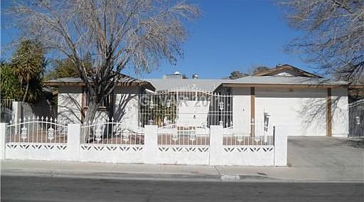 2nd image of 6204 Rosalita Ave