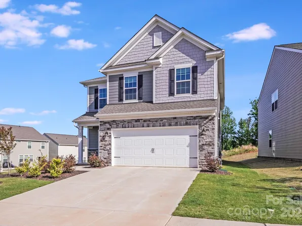356 Runner Stone Ln, Fort Mill, SC 29715