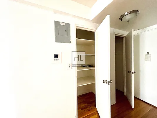 Rented by Highline Residential | media 15