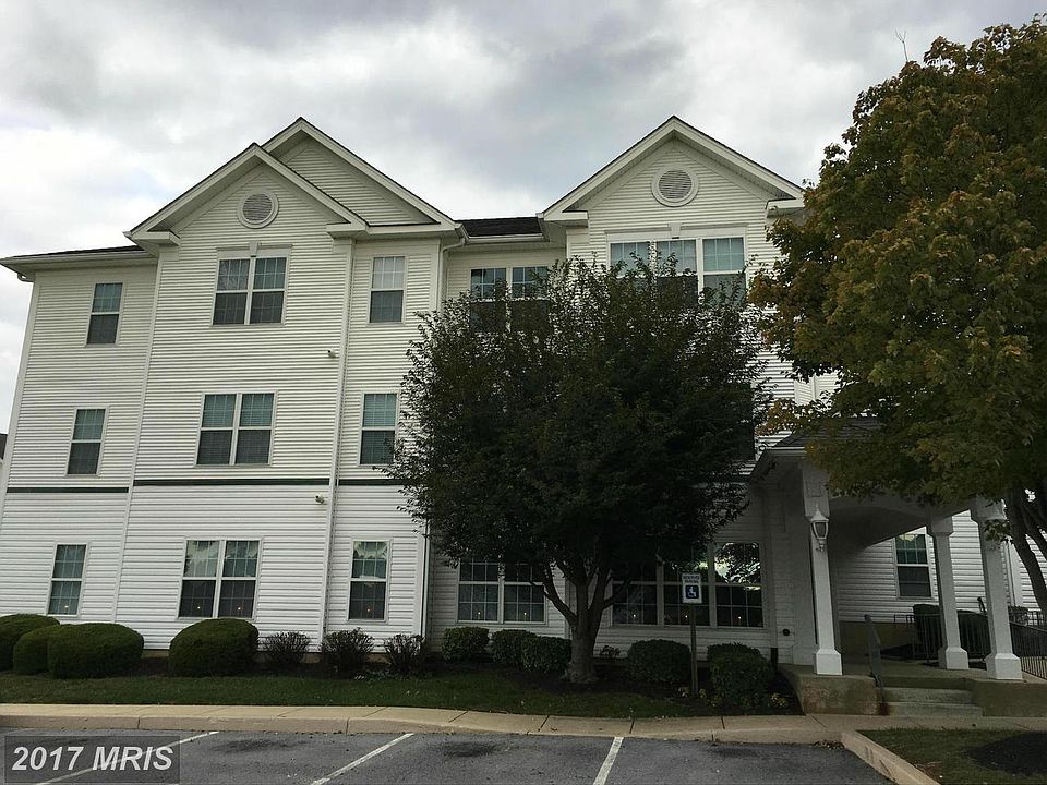 1st image of 2031 Windsong Dr Unit 1D