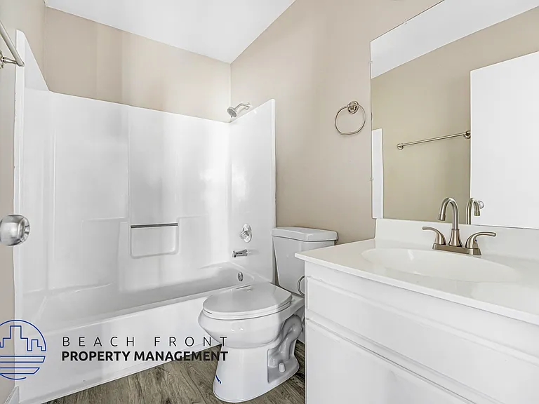 14427 Cerise Ave — Photo 10