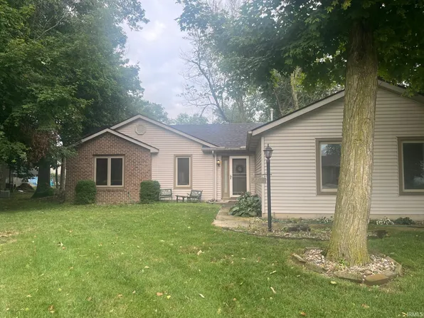 2706 Rolling Meadows Ln, New Haven, IN 46774