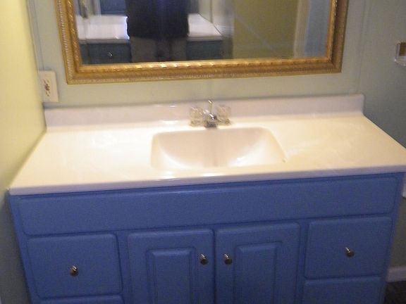 3rd image of 842 W 21st St #B