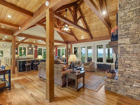 2nd image of 1470 Highlands Cove Drive