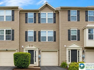 1079 Sparrow Way, Breinigsville, PA, 18031