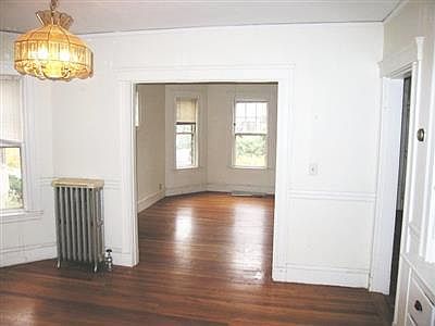 2nd image of 31 Buena Vista Park #1M