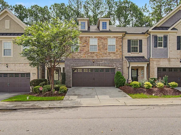 265 Daymire Glen Ln, Cary, NC 27519
