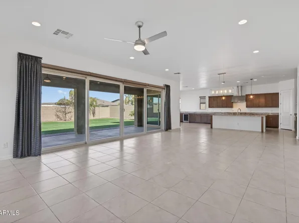 9960 E SEISMIC Avenue, Mesa, AZ 85212