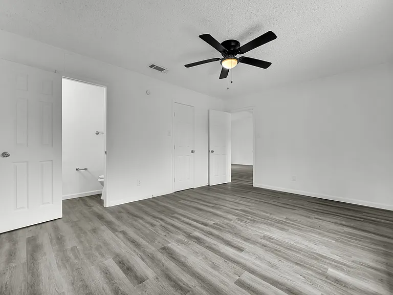 161 Country Ln #1135-B — Photo 10