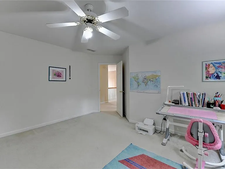 2172 Woodbriar Dr — Photo 37