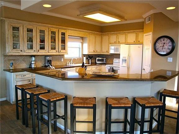 5th image of 546 Sunset Cir
