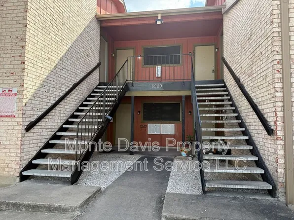 8909 Parkfield Dr APT 102, Austin, TX 78758