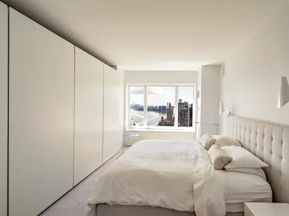 425 East 58th Street image 5 of 9