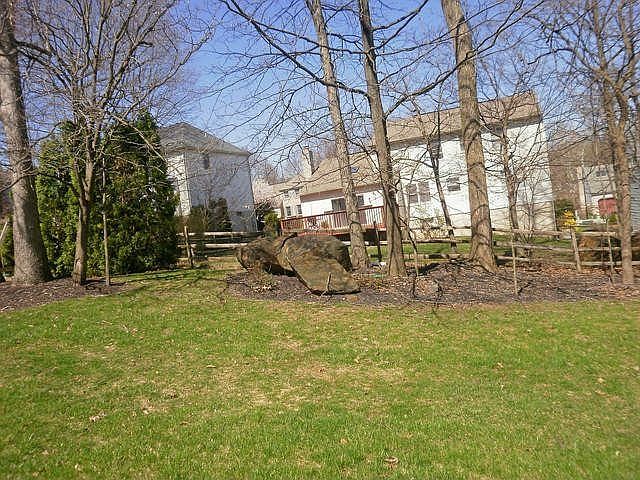 2nd image of 506 Bluegrass Dr