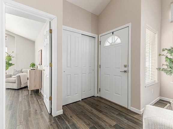4th image of 1820 Daytona Ln