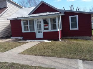 714 High Ave, Hillsboro, WI 54634